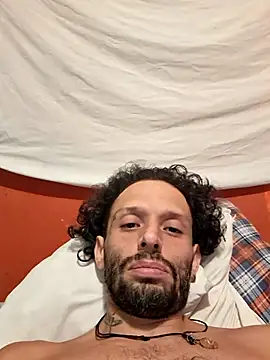 Toycockhot online show from November 2025 02:00:02 AM