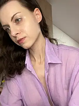 Snapshot of MissAnuta chatting on March 2026 06:32:01 PM MissAnuta online show from March 2026 06:32:01 PM