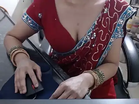 Snapshot of Indian_Rupali chatting on February 2025 04:04:02 PM Indian Rupali online show from February 2025 04:04:02 PM