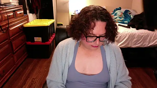 Snapshot of SelenaVianca chatting on December 2025 02:27:01 AM SelenaVianca online show from December 2025 02:27:01 AM