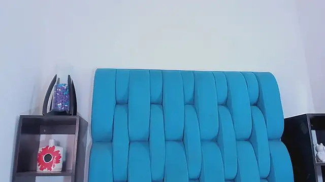 Snapshot of AlanNaughty chatting on January 2025 12:22:02 AM AlanNaughty online show from January 2025 12:22:02 AM