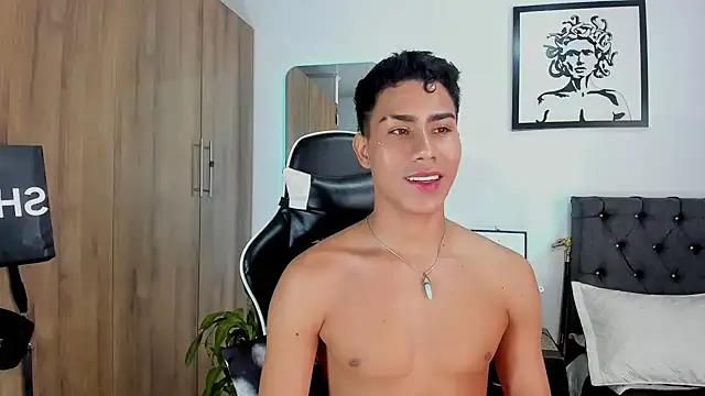 Snapshot of AlanNaughty chatting on February 2026 09:24:01 PM AlanNaughty online show from February 2026 09:24:01 PM