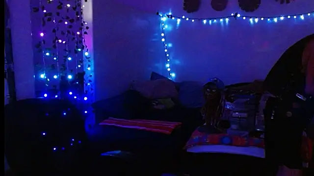 Snapshot of mycock2474u chatting on March 2025 09:31:02 AM mycock2474u online show from March 2025 09:31:02 AM