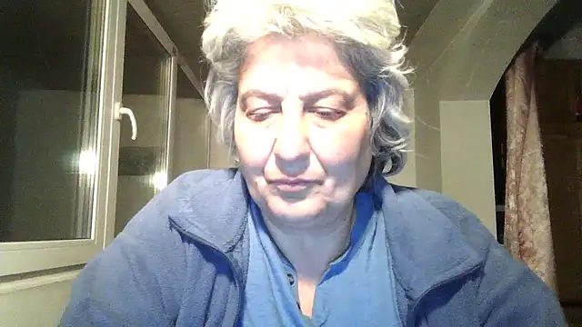Snapshot of ExquisiteMature chatting on April 2026 10:52:01 PM ExquisiteMature online show from April 2026 10:52:01 PM