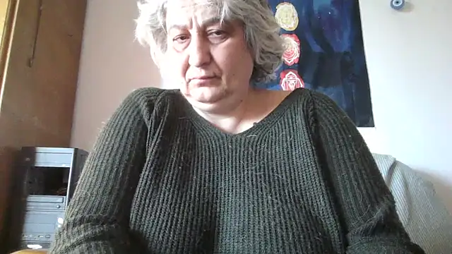 Snapshot of ExquisiteMature chatting on April 2026 04:39:01 AM ExquisiteMature online show from April 2026 04:39:01 AM