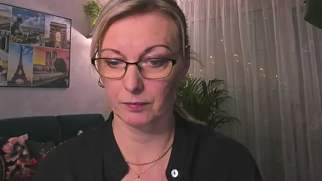 vanessa chat online show from January 2025 06:16:02 PM