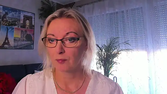 Snapshot of vanessa_chat chatting on June 2026 01:30:01 PM vanessa chat online show from June 2026 01:30:01 PM