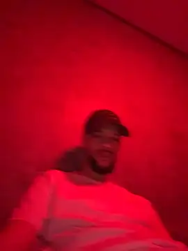 Lionayowe online show from April 2026 09:01:01 PM