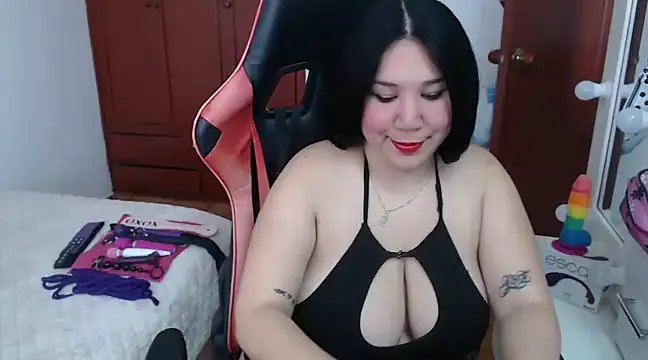 Snapshot of megan_slut1 chatting on January 2025 02:43:01 PM megan slut1 online show from January 2025 02:43:01 PM