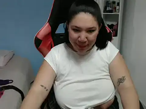 Snapshot of megan_slut1 chatting on September 2025 10:02:01 PM megan slut1 online show from September 2025 10:02:01 PM