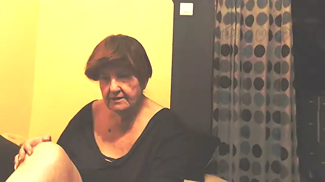 MioritaHard online show from November 2025 10:52:02 PM