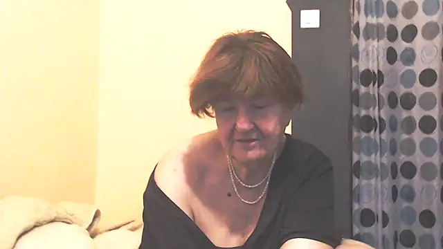 MioritaHard online show from January 2026 12:00:01 PM