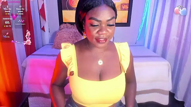 Snapshot of Emabland2 chatting on February 2026 03:44:01 AM Emabland2 online show from February 2026 03:44:01 AM