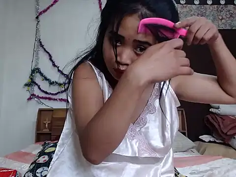 Snapshot of Princess_Ariahsquirty chatting on January 2025 12:55:01 PM Princess Ariahsquirty online show from January 2025 12:55:01 PM