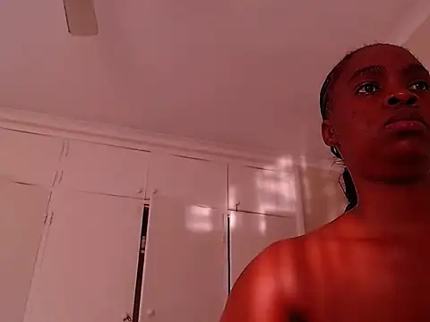Snapshot of LuciousLips96 chatting on July 2026 07:44:01 AM LuciousLips96 online show from July 2026 07:44:01 AM