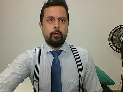 TRIISTAN KING10 online show from December 2024 07:38:02 PM