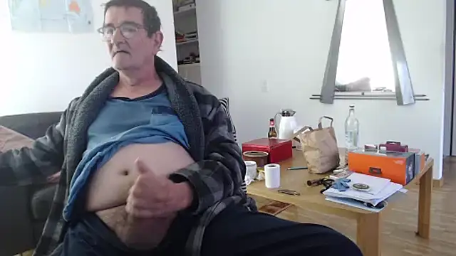 silvio-aus-luzern-CH online show from March 2026 07:57:01 AM