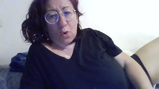 Snapshot of milkarock chatting on May 2026 08:02:02 PM milkarock online show from May 2026 08:02:02 PM