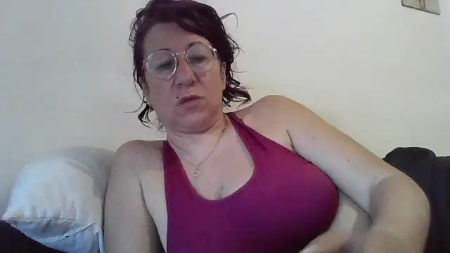 Snapshot of milkarock chatting on May 2026 10:21:02 AM milkarock online show from May 2026 10:21:02 AM