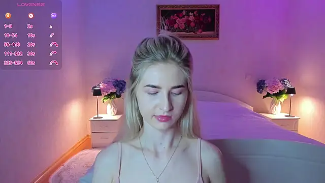 AnnaCarrera online show from July 2026 08:22:01 PM