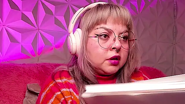 Satyn doll online show from December 2025 12:08:01 AM