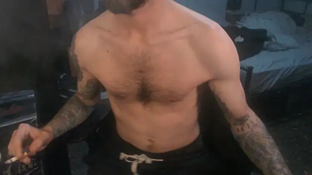 SexxxyLouis online show from May 2026 09:31:01 PM