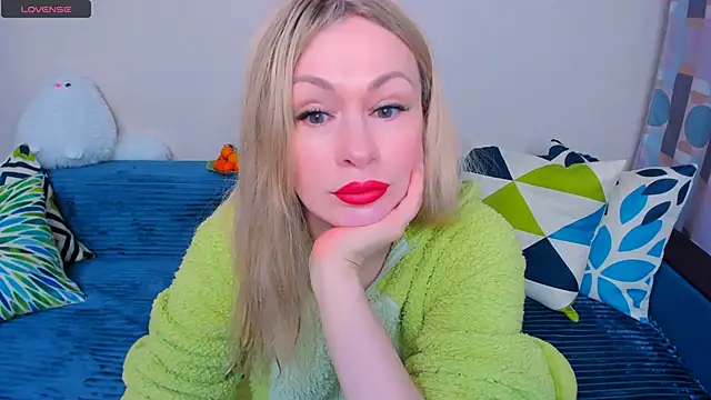 EllenMoore online show from March 2026 03:10:01 AM