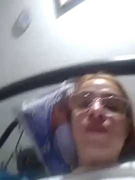 mari657 online show from April 2026 08:23:01 PM