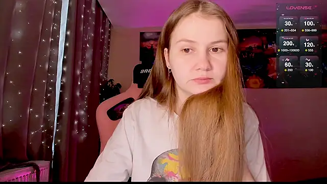 GoodWitch  online show from February 2025 07:27:02 AM