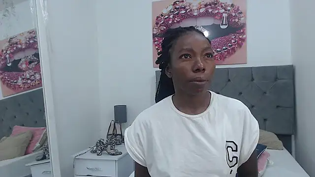 kirajohnson online show from January 2025 12:16:02 PM