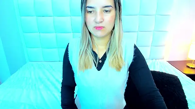 Snapshot of teresasroom_ chatting on February 2025 11:55:02 AM teresasroom online show from February 2025 11:55:02 AM