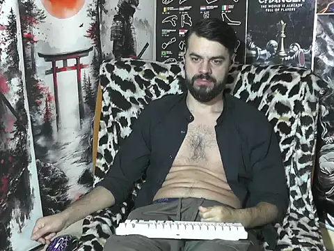 00george online show from November 2025 08:33:02 PM