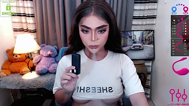 Fantacyoflove online show from November 2025 04:17:02 PM