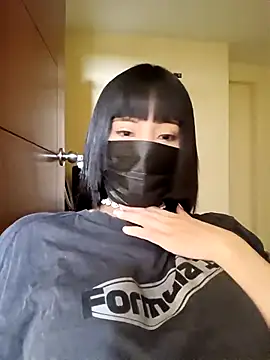 Snapshot of Latin_summer chatting on February 2025 06:20:01 PM Latin summer online show from February 2025 06:20:01 PM