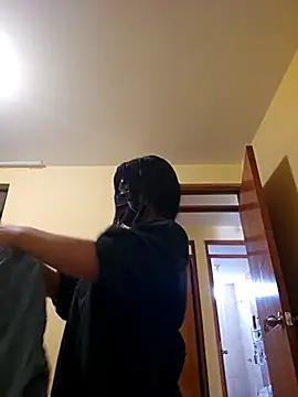 Snapshot of Latin_summer chatting on September 2025 06:32:02 PM Latin summer online show from September 2025 06:32:02 PM