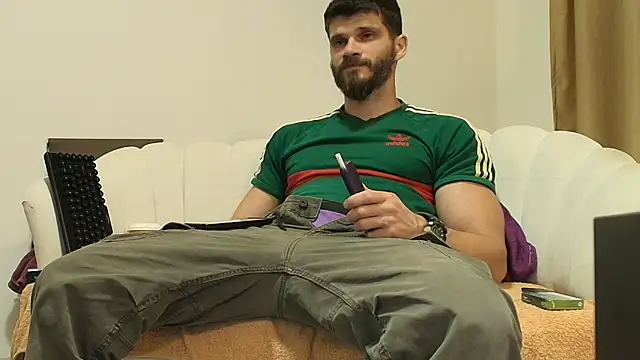 Snapshot of MauroTwin chatting on May 2026 07:55:02 PM MauroTwin online show from May 2026 07:55:02 PM