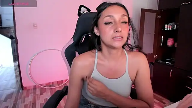 adrena 10 online show from April 2026 09:37:02 PM