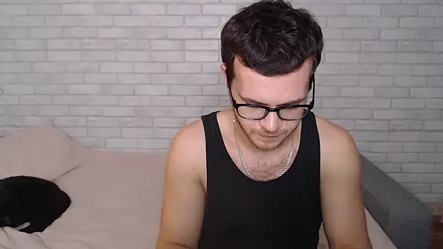 Snapshot of Alexxx_horny chatting on October 2025 05:24:02 PM Alexxx horny online show from October 2025 05:24:02 PM