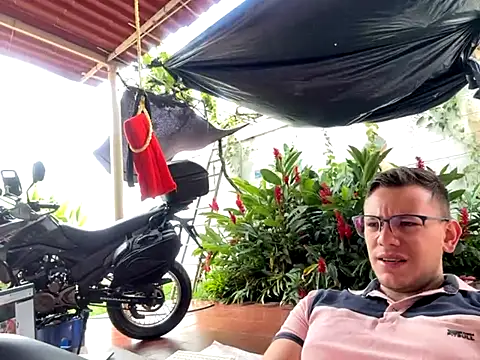 simon and david online show from September 2025 07:18:02 PM