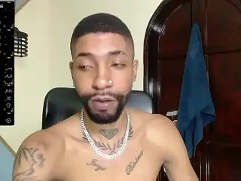 kilian xx online show from February 2025 03:58:02 PM