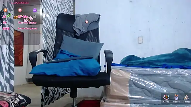 kilian xx online show from March 2026 05:57:02 AM