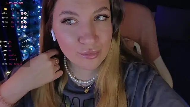 Snapshot of Fairy__Sofia chatting on December 2024 08:22:02 AM Fairy Sofia online show from December 2024 08:22:02 AM