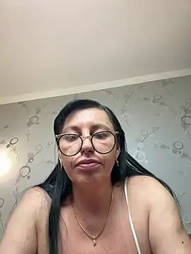 Snapshot of Amberhotqueen chatting on July 2026 08:10:01 AM Amberhotqueen online show from July 2026 08:10:01 AM