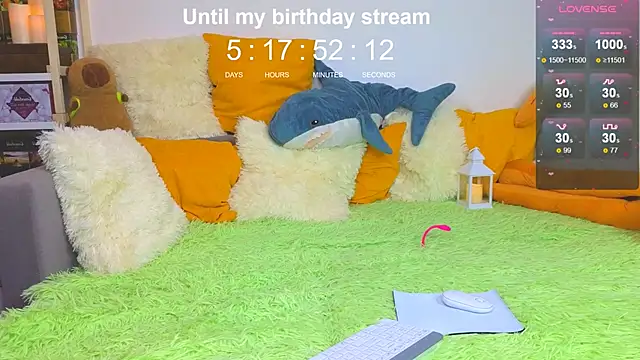 LandelRay online show from February 2026 09:08:01 PM