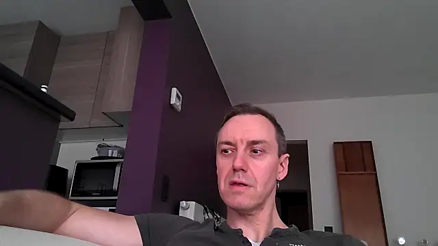 Snapshot of ploki2180 chatting on February 2025 12:28:01 PM ploki2180 online show from February 2025 12:28:01 PM