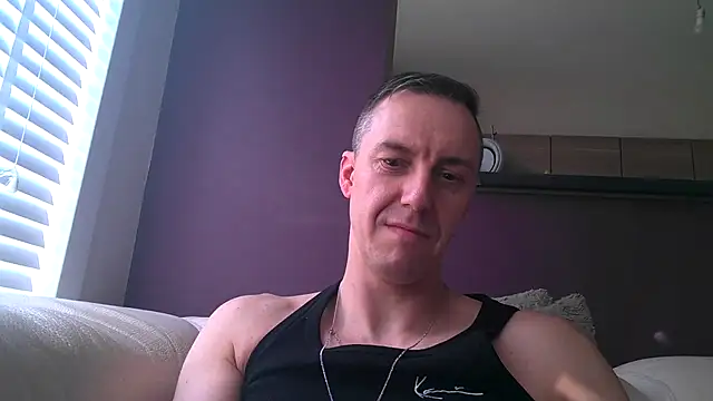 Snapshot of ploki2180 chatting on February 2025 03:05:02 PM ploki2180 online show from February 2025 03:05:02 PM