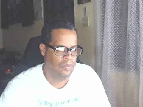 thesugar32 online show from September 2025 02:22:02 AM