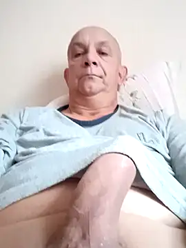 bigcock marusz online show from October 2025 06:38:01 AM