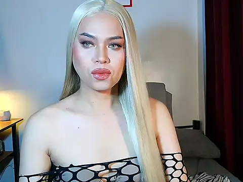 MistressLuna1 online show from April 2026 06:13:02 PM