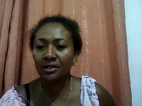Snapshot of sexyladii chatting on January 2025 05:28:01 PM sexyladii online show from January 2025 05:28:01 PM